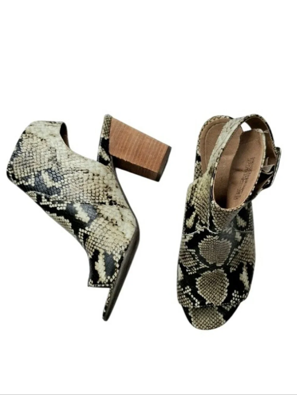 Vionic Blakely Snakeskin Print Peep Toe Block Heel Booties Size 8.5 NWOT